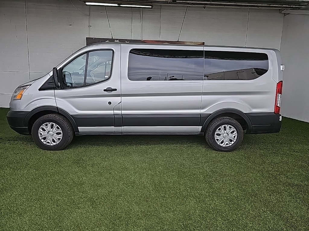 Hot 2019 ford transit 150 passenger Outlet