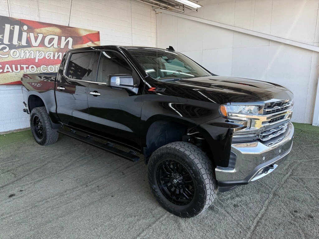 2021 Chevrolet Silverado 1500 LTZ photo 3