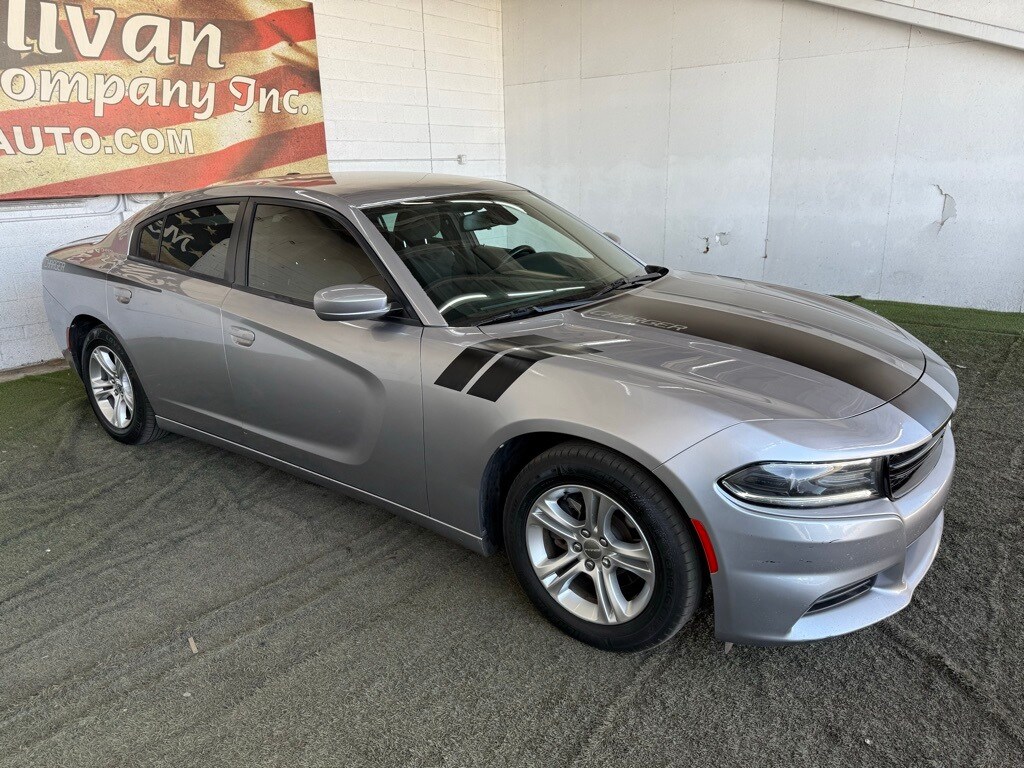 2015 Dodge Charger SE photo 4