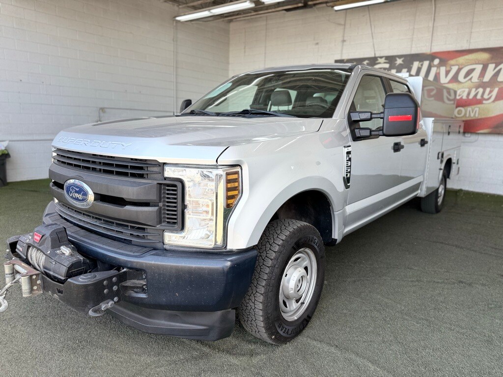 2018 Ford F-350 photo 3