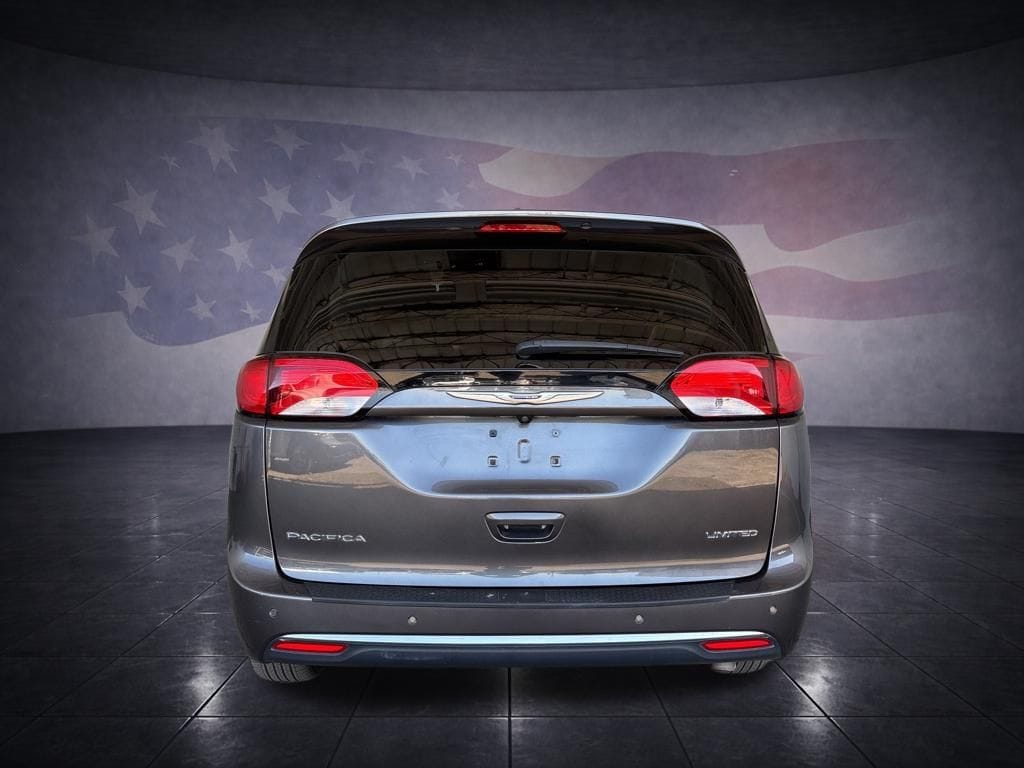 Used 2019 Chrysler Pacifica Limited Van Passenger Van