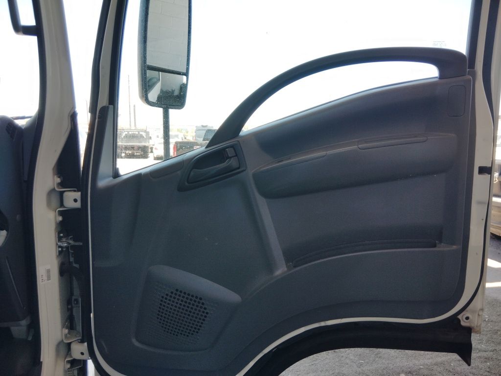 2020 Isuzu NPR HD - Photo 10