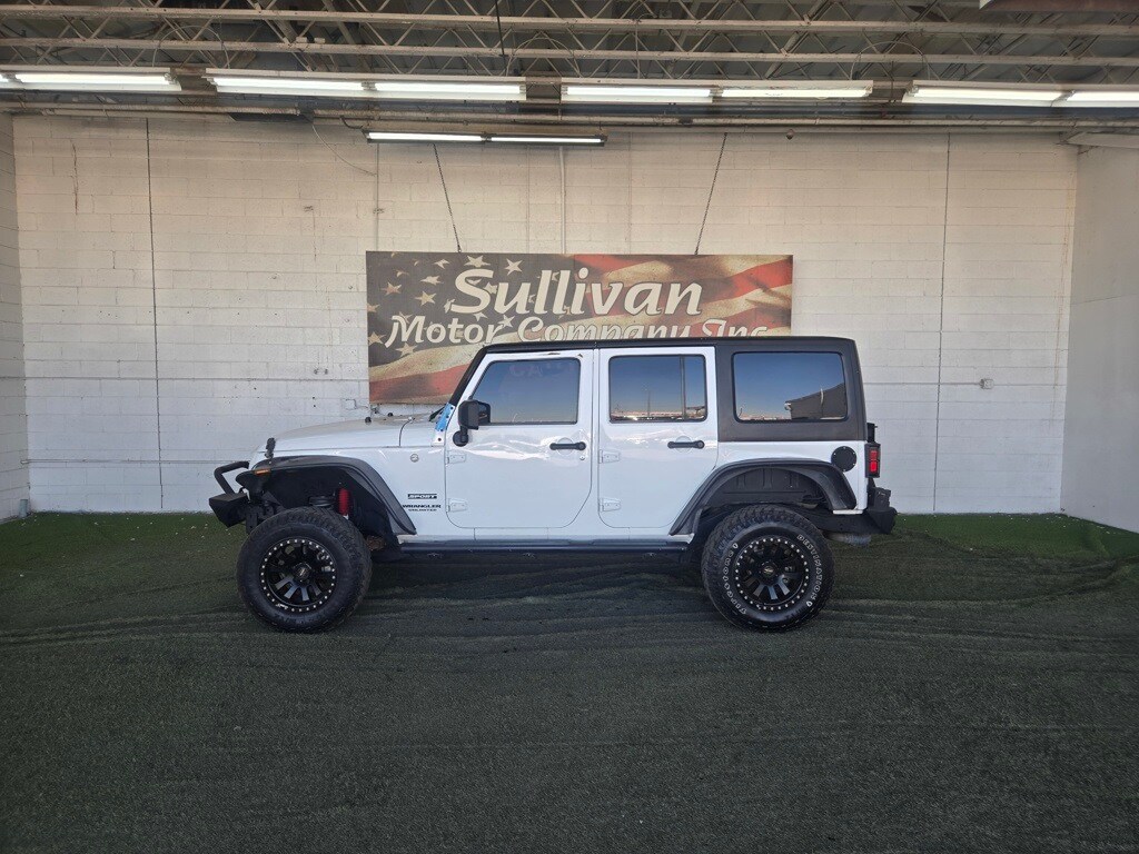 2017 Jeep Wrangler Unlimited Sport photo 2