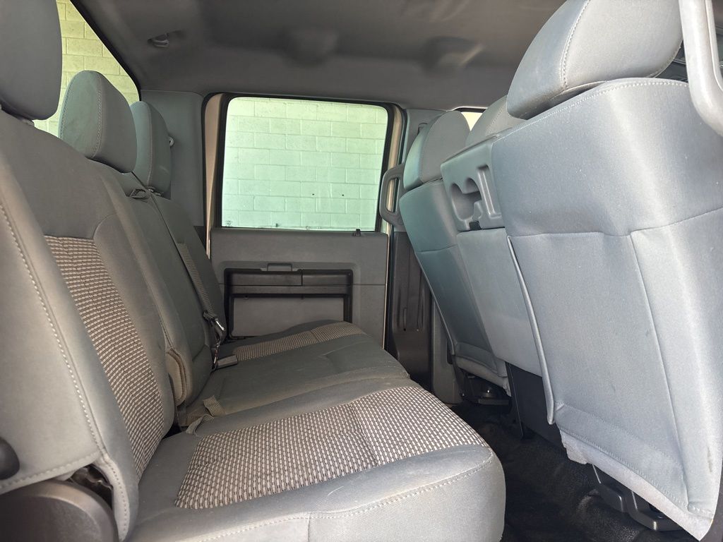 2012 Ford F-450 Super Duty Chassis Cab XL - Photo 14