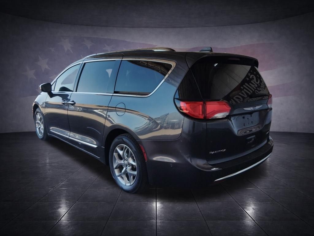 Used 2019 Chrysler Pacifica Limited Van Passenger Van