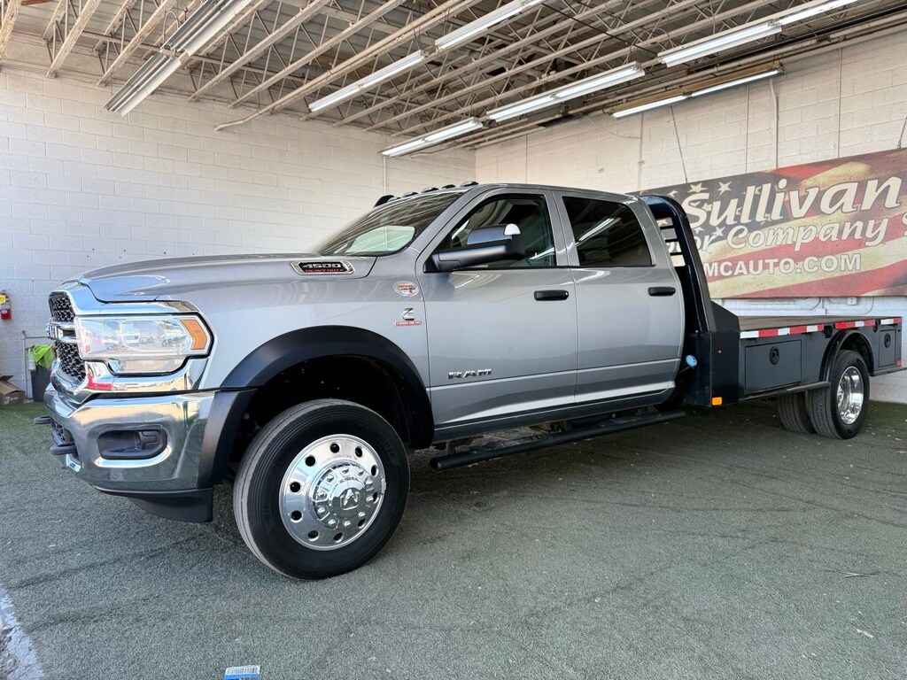 2022 Ram 4500 Tradesman photo 4