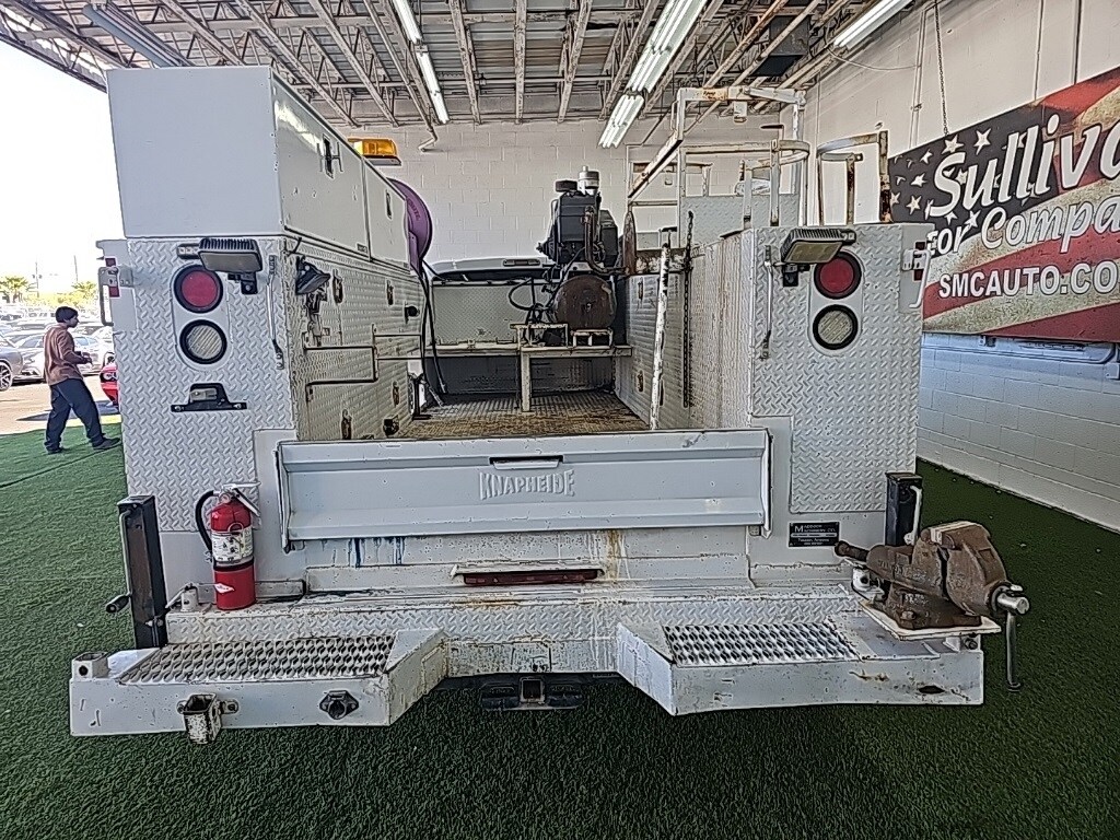 2013 Ford F-550 XL photo 4