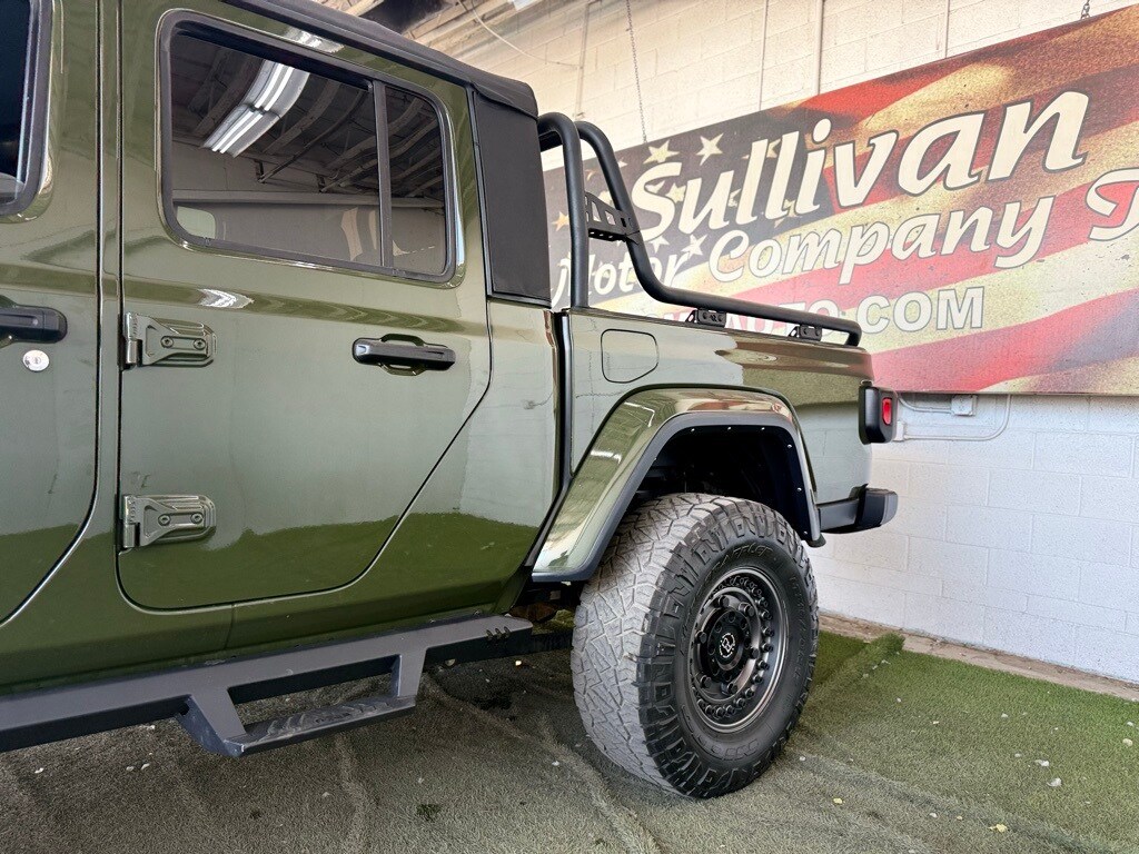 2022 Jeep Gladiator Sport photo 3