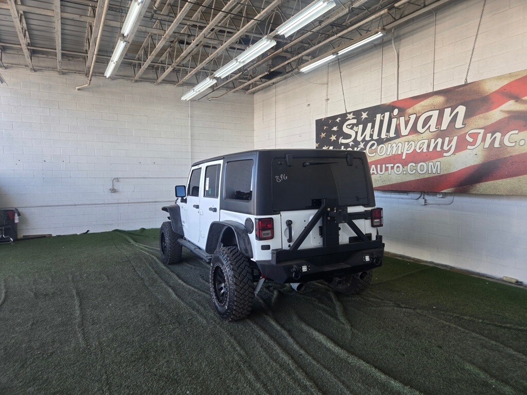 2017 Jeep Wrangler Unlimited Sport photo 3