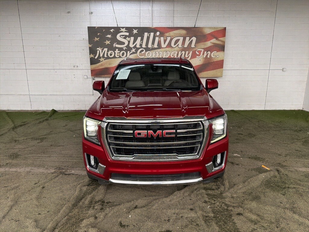 2021 Gmc Yukon SLT photo 3