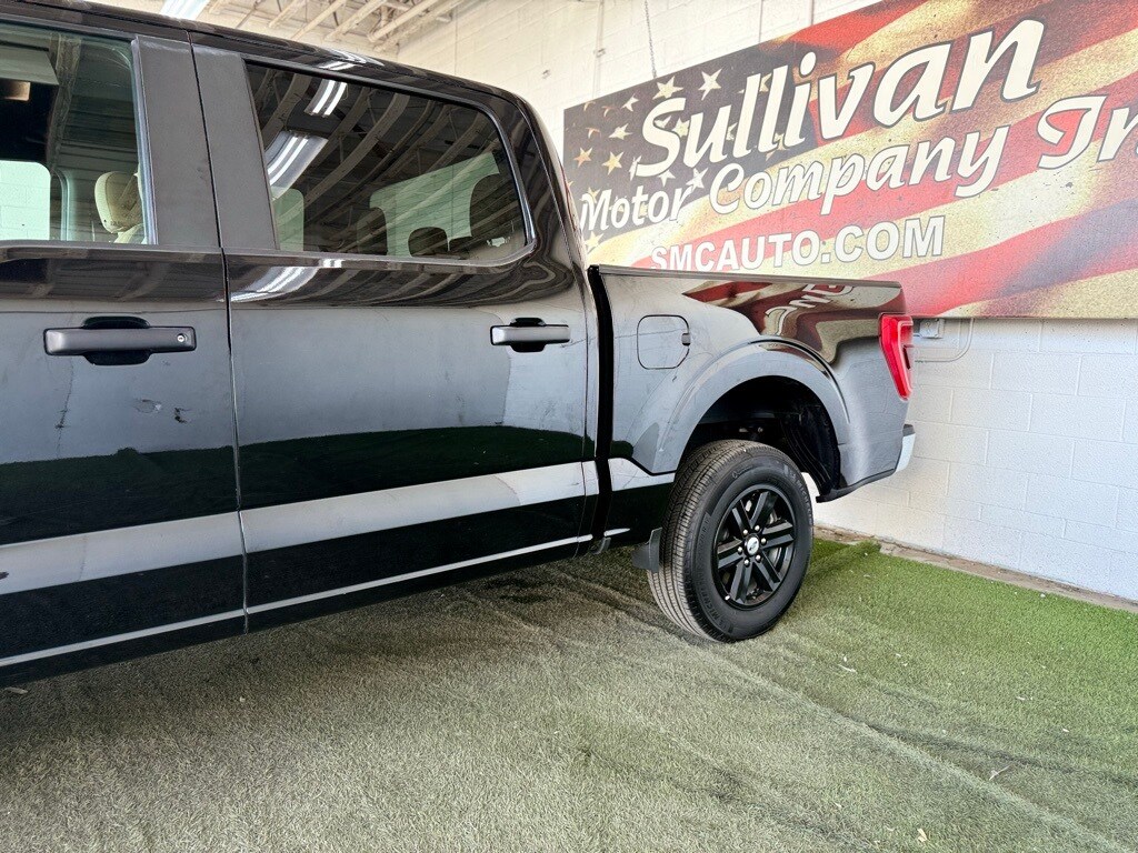 2023 Ford F-150 XLT photo 3
