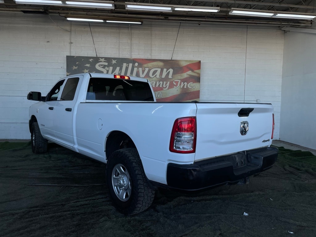 2022 Ram 3500 Tradesman photo 3