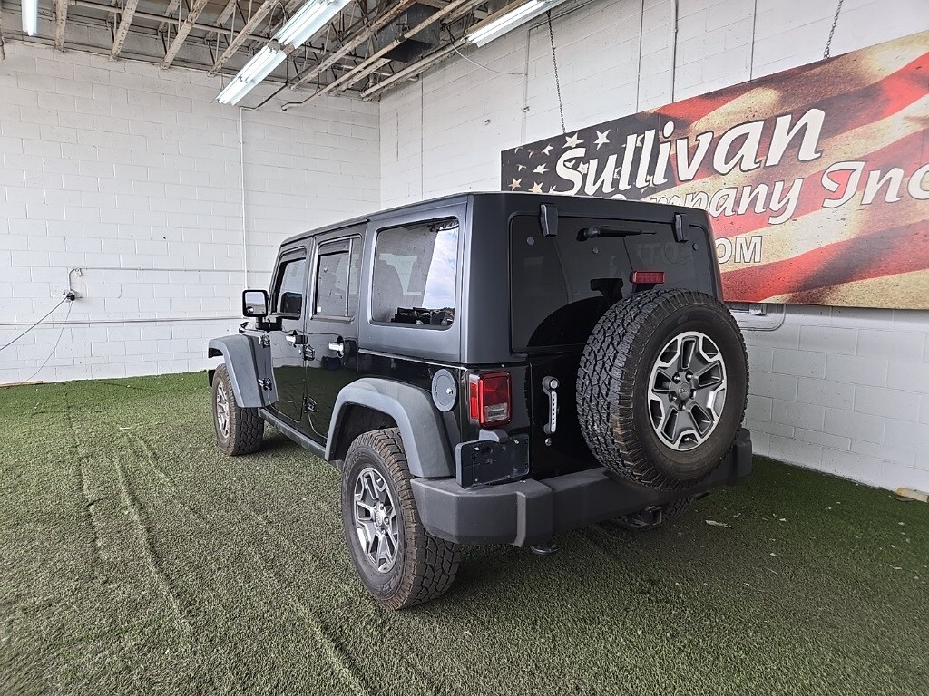 2015 Jeep Wrangler Unlimited Rubicon photo 3