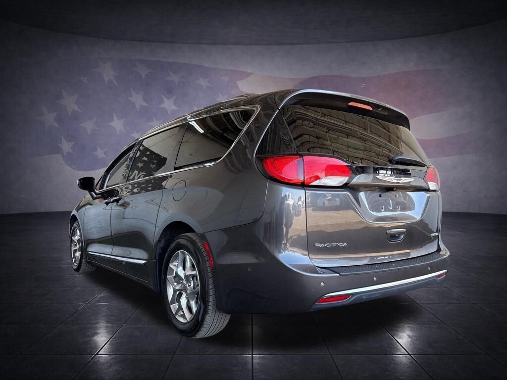Used 2019 Chrysler Pacifica Limited Van Passenger Van