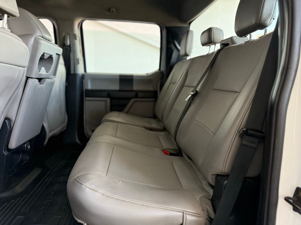 2020 Ford F-350 Super Duty Chassis Cab XL - Photo 28