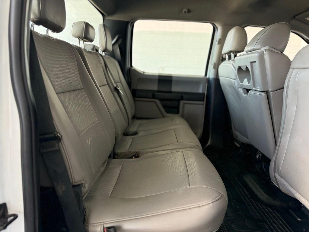 2020 Ford F-350 Super Duty Chassis Cab XL - Photo 40