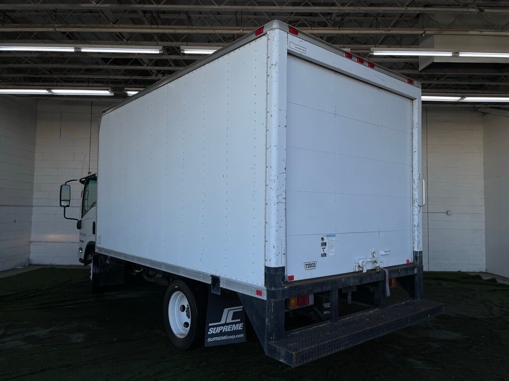 2016 Isuzu NPR photo 3