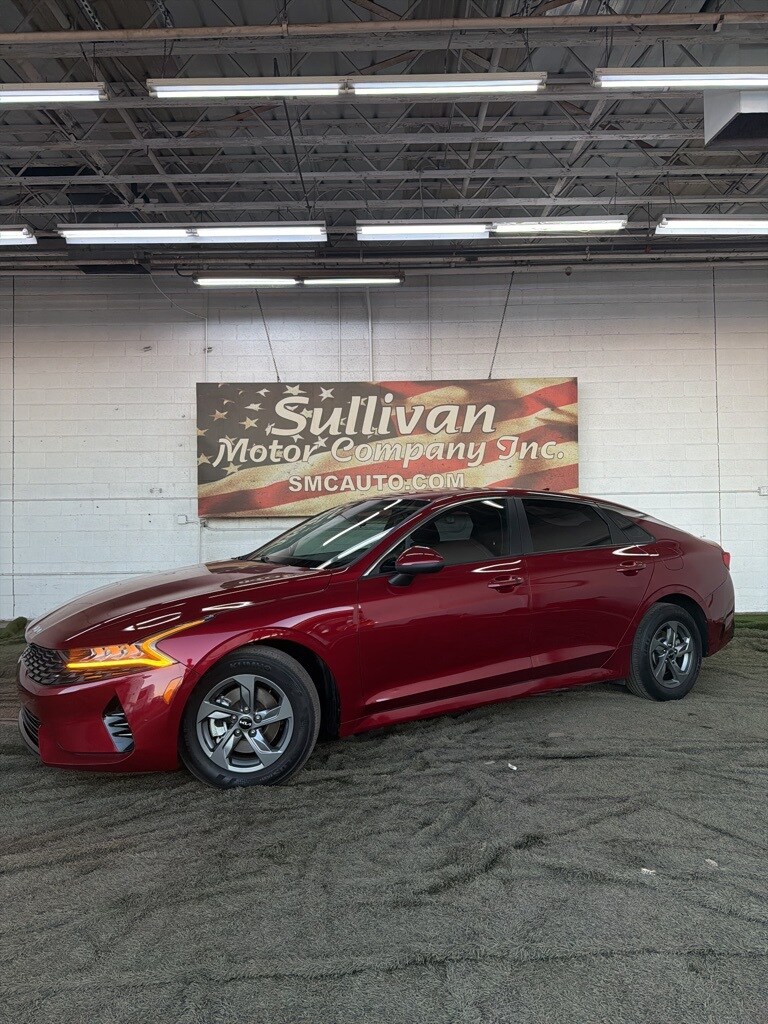 2023 Kia K5 LXS photo 3