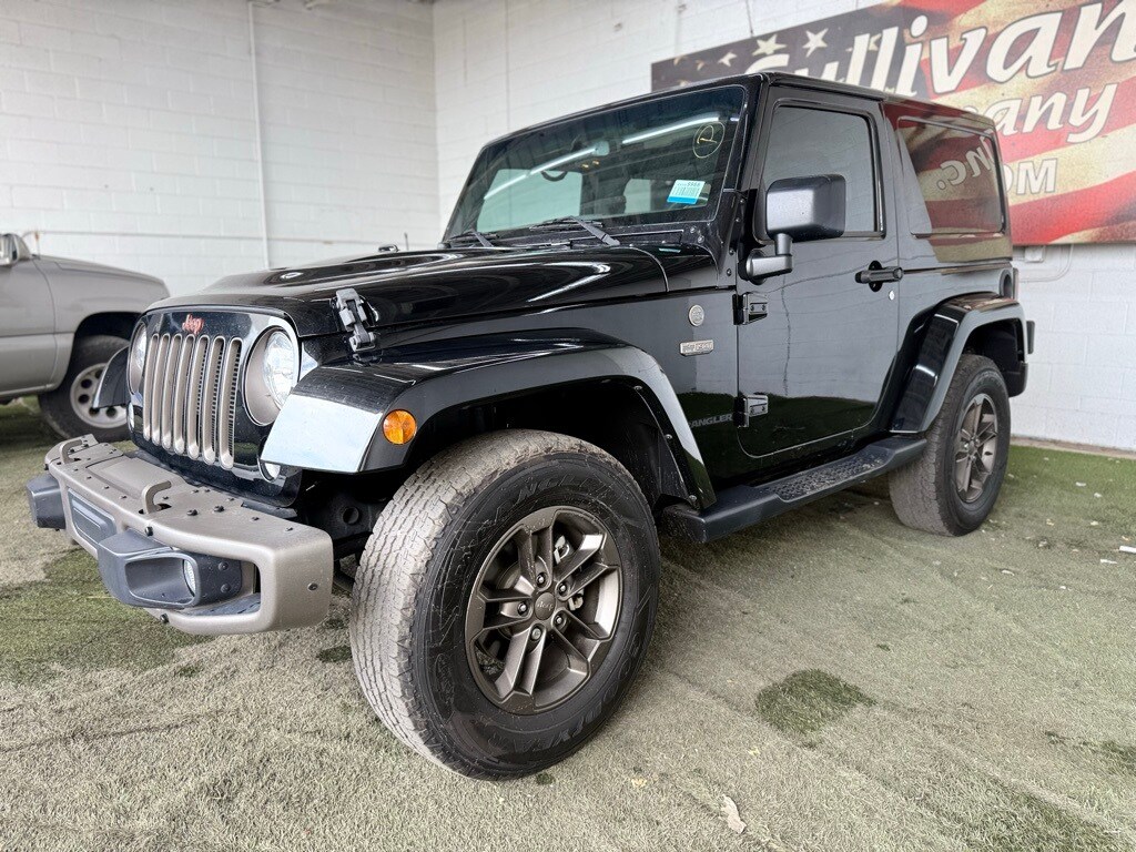 2016 Jeep Wrangler Sahara photo 3