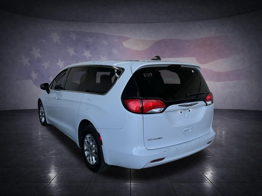 Used 2022 Chrysler Voyager LX Van Passenger Van