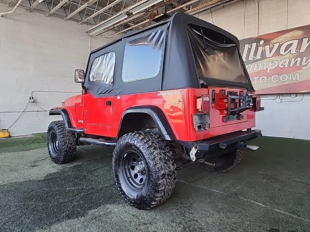 1994 Jeep Wrangler S photo 3