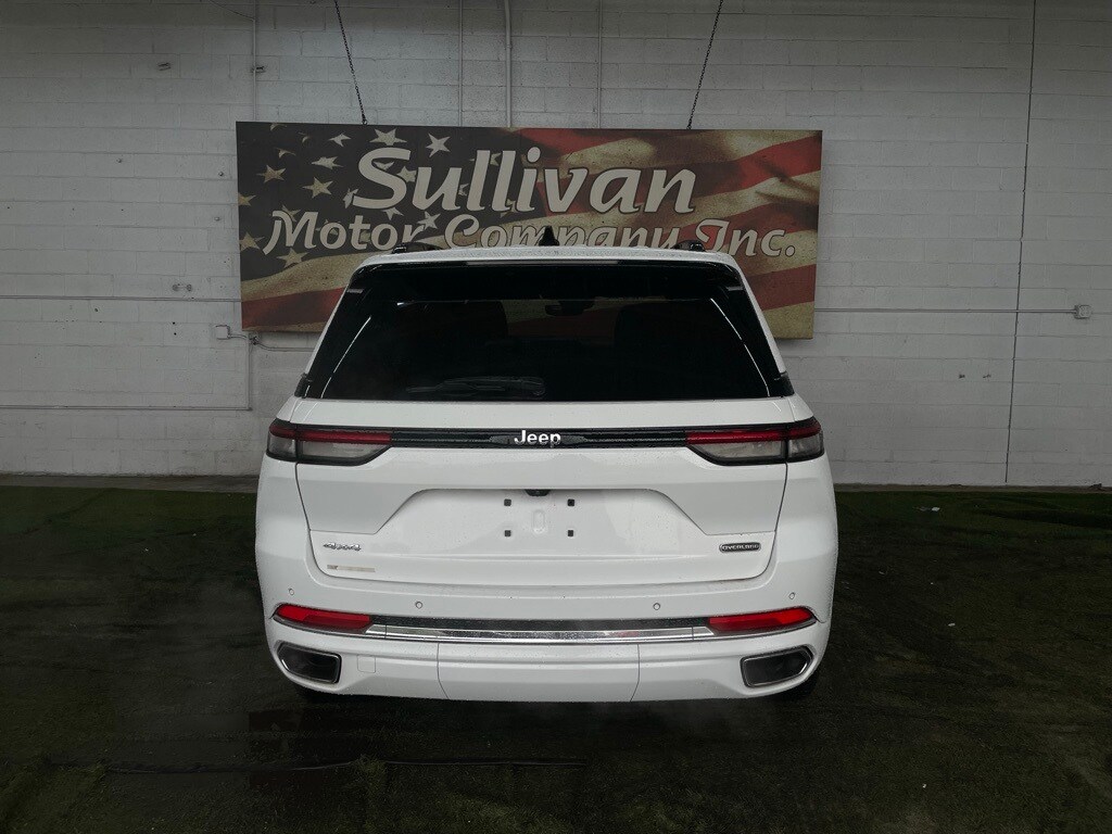 Used 2023 Jeep Grand Cherokee Overland SUV