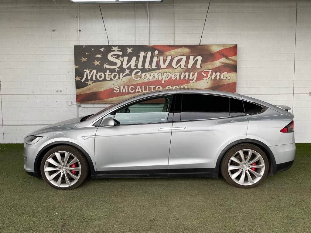 2016 Tesla Model X P90D photo 2