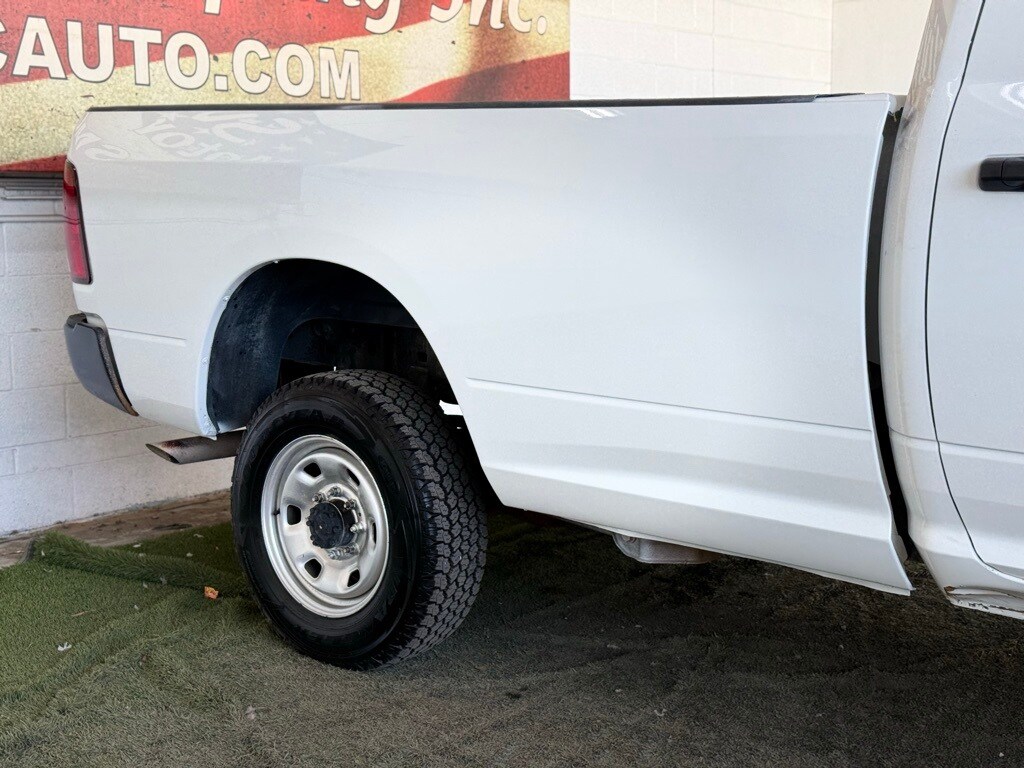 2018 Ram 2500 Tradesman photo 4
