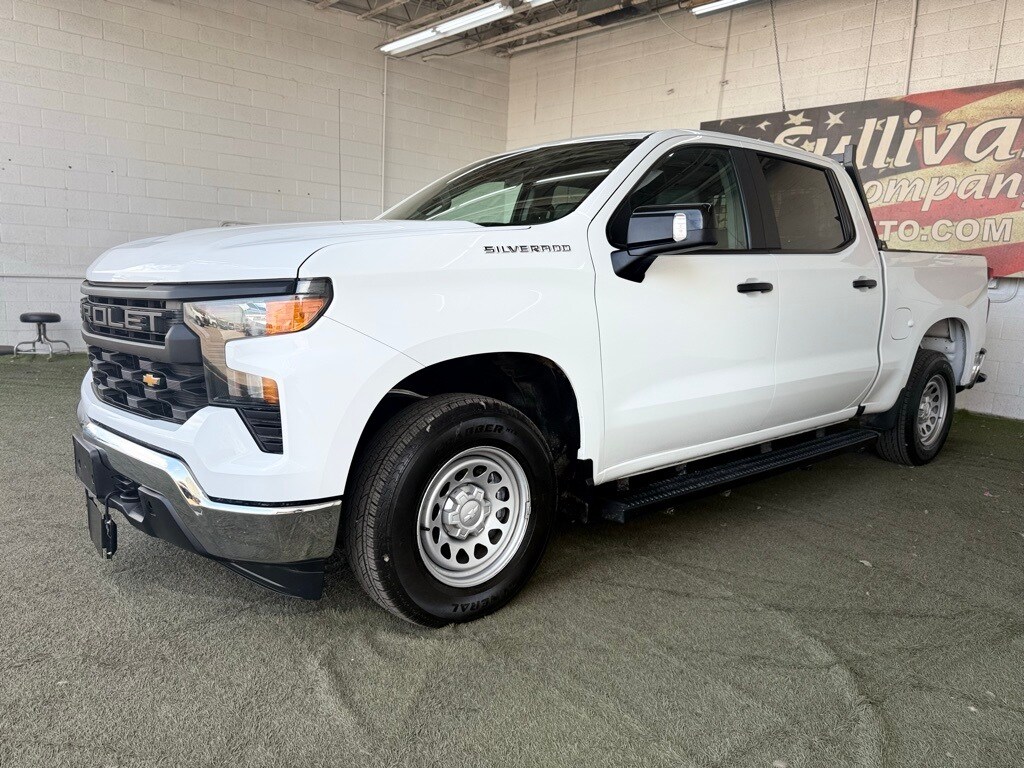 2023 Chevrolet Silverado 1500 photo 4