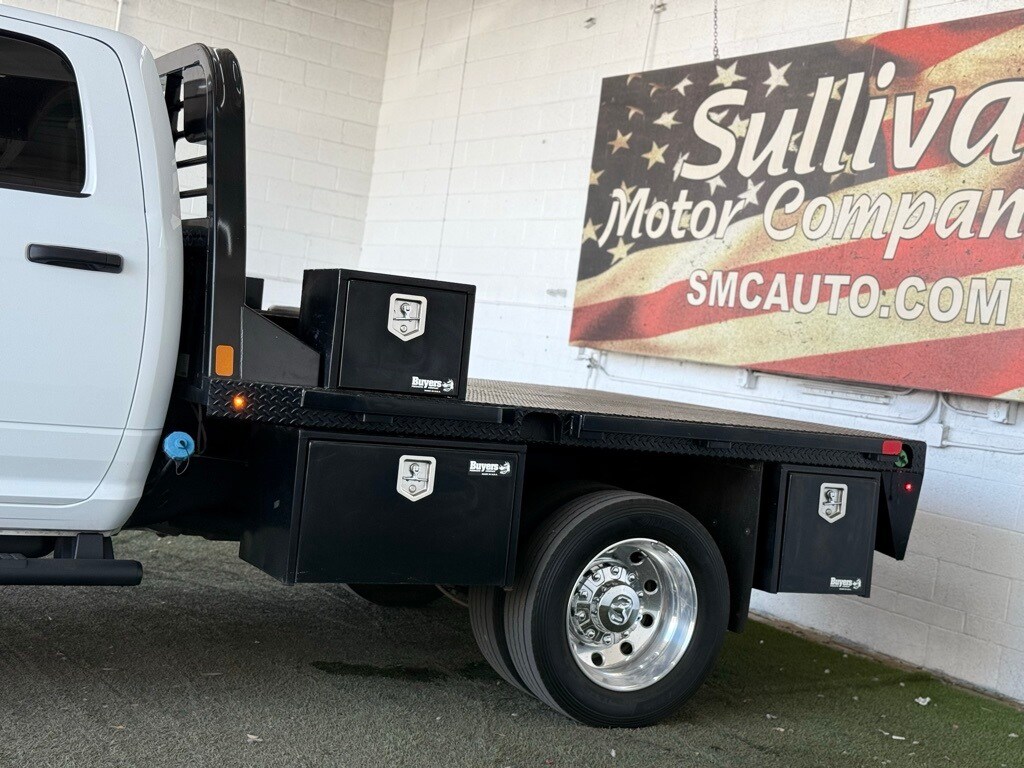 2022 Ram 5500 Tradesman photo 3