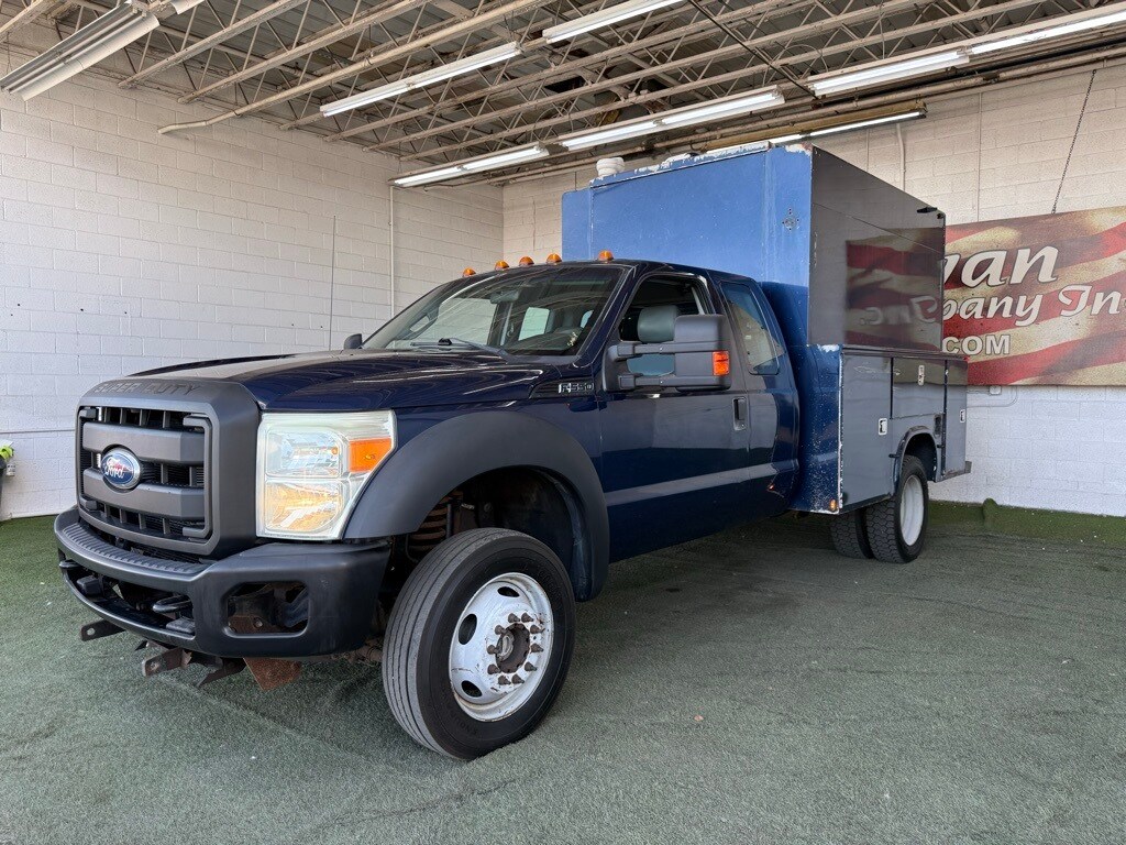 2011 Ford F-550 XL photo 4