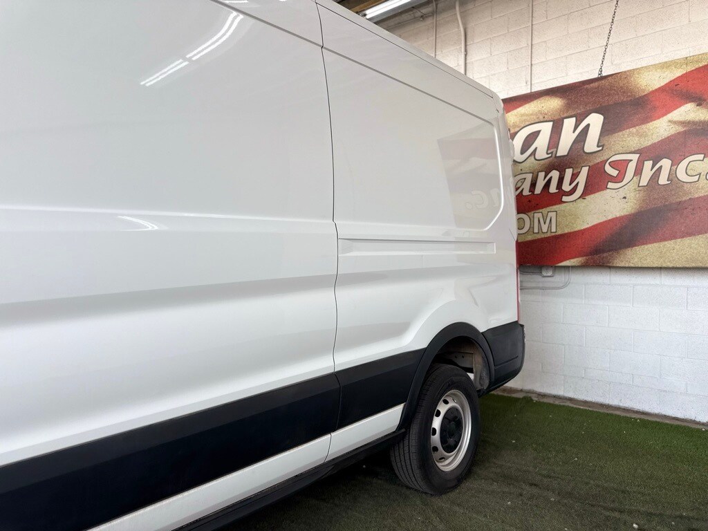 2021 Ford Transit photo 3