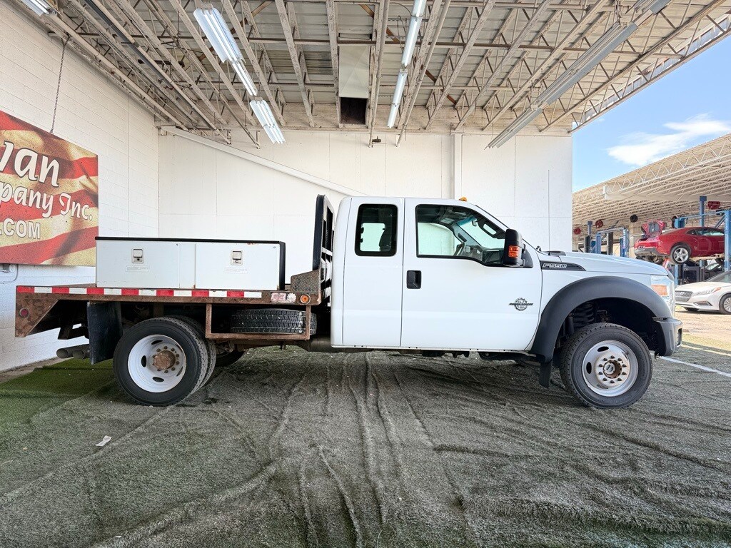 2014 Ford F-550 XL photo 4