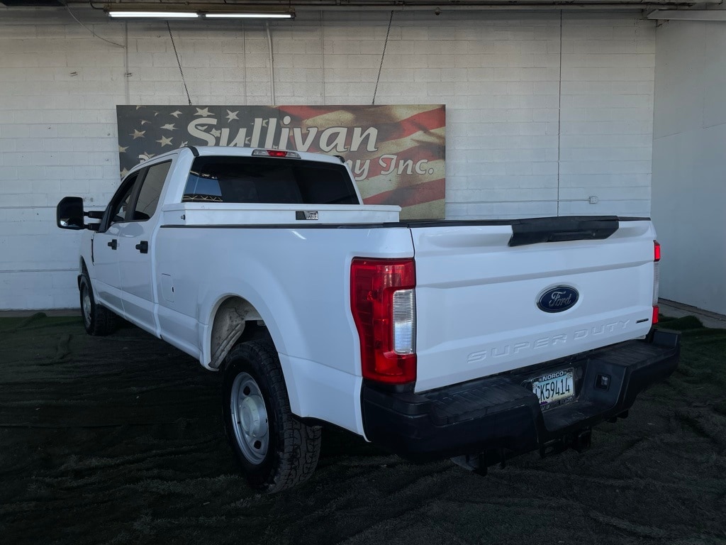 2017 Ford F-250 XL photo 3