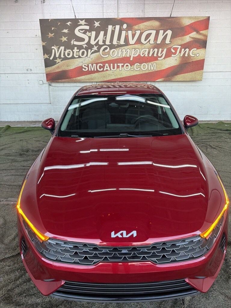 2023 Kia K5 LXS photo 4