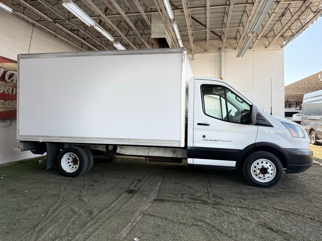 2019 Ford Transit photo 4