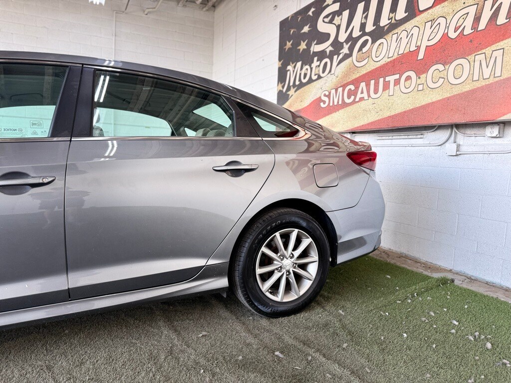 2018 Hyundai Sonata Eco photo 2