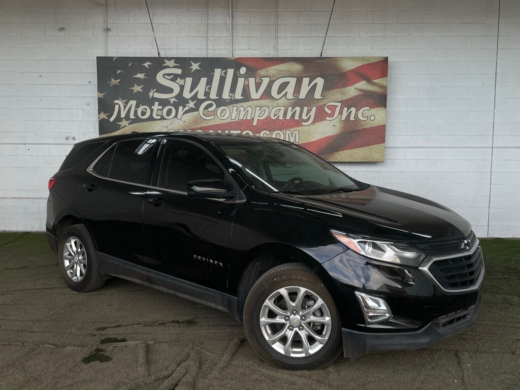 2020 Chevrolet Equinox LT photo 2