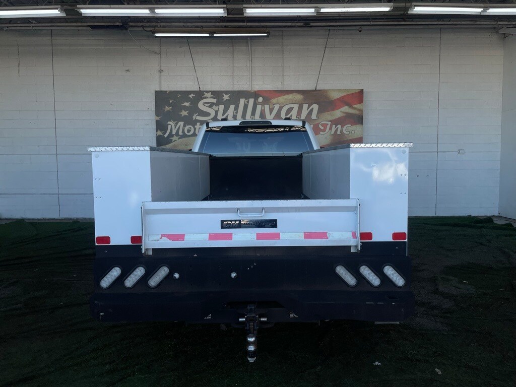 2022 Ford F-350 XL photo 4