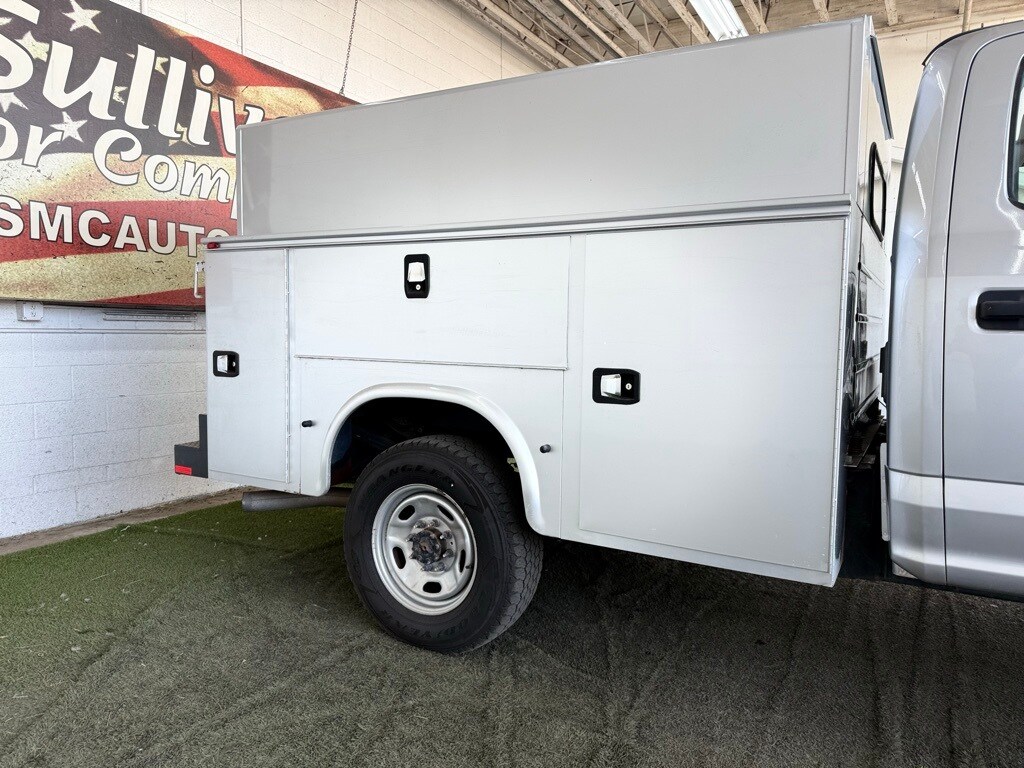 2018 Ford F-350 photo 4