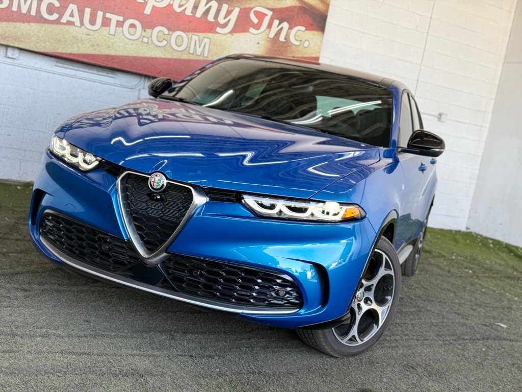2024 Alfa Romeo Tonale Ti photo 2