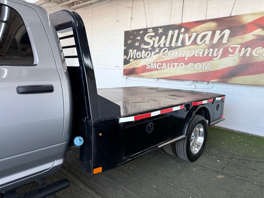 2022 Ram 4500 Tradesman photo 3