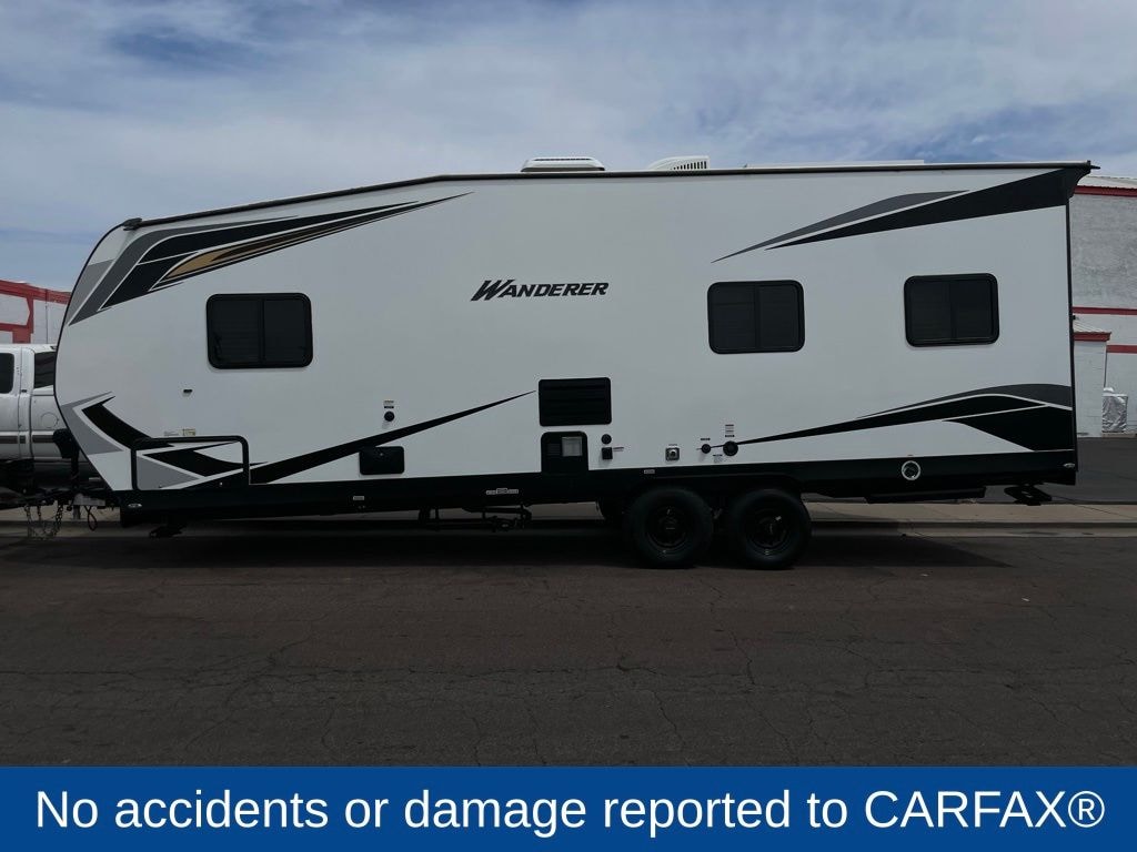Used 2021 Genesis Supreme 24FSWL Trailer