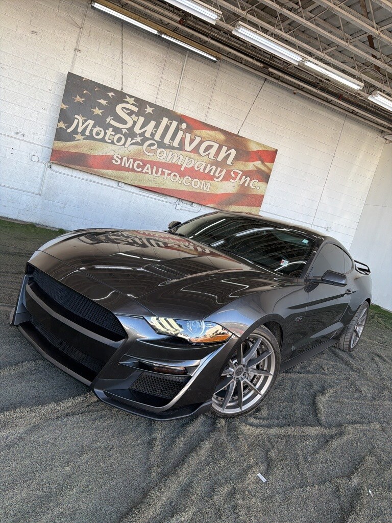 2018 Ford Mustang GT photo 2