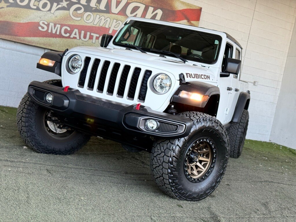 2021 Jeep Gladiator Rubicon photo 2