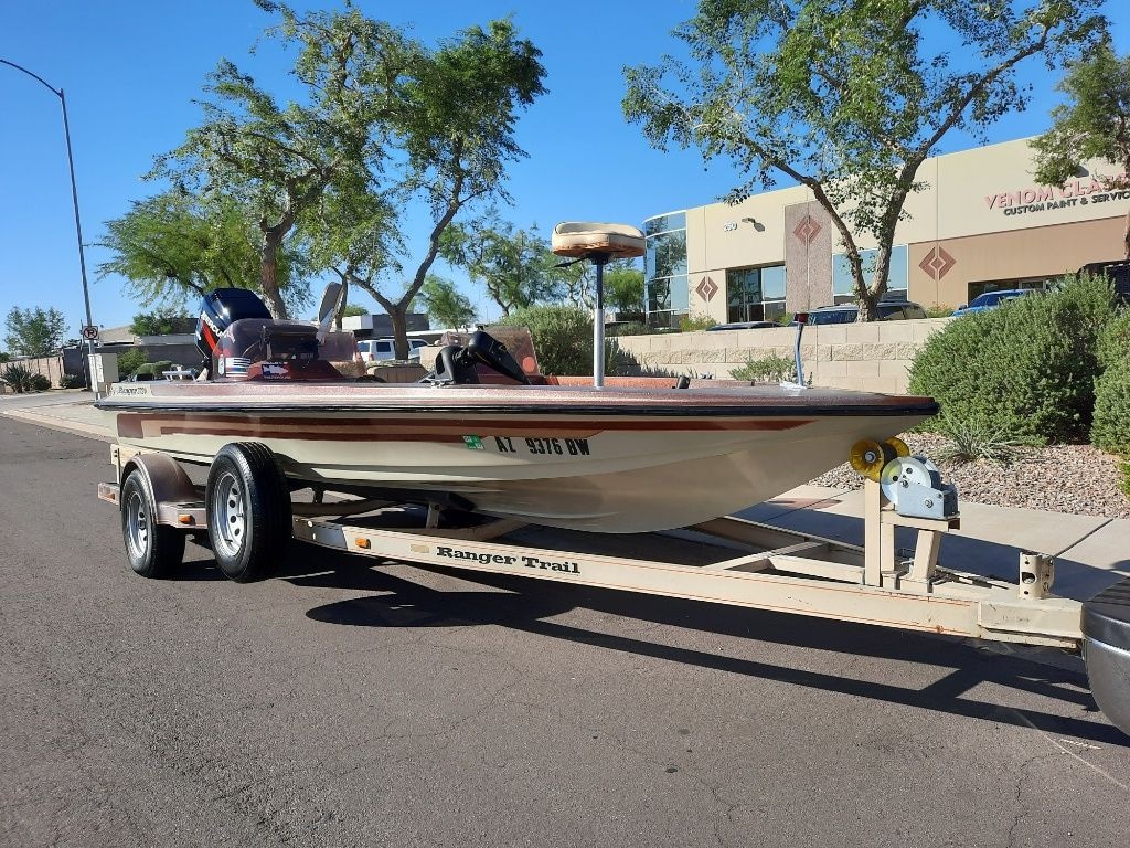 Used 1987 Ranger 373V Boat
