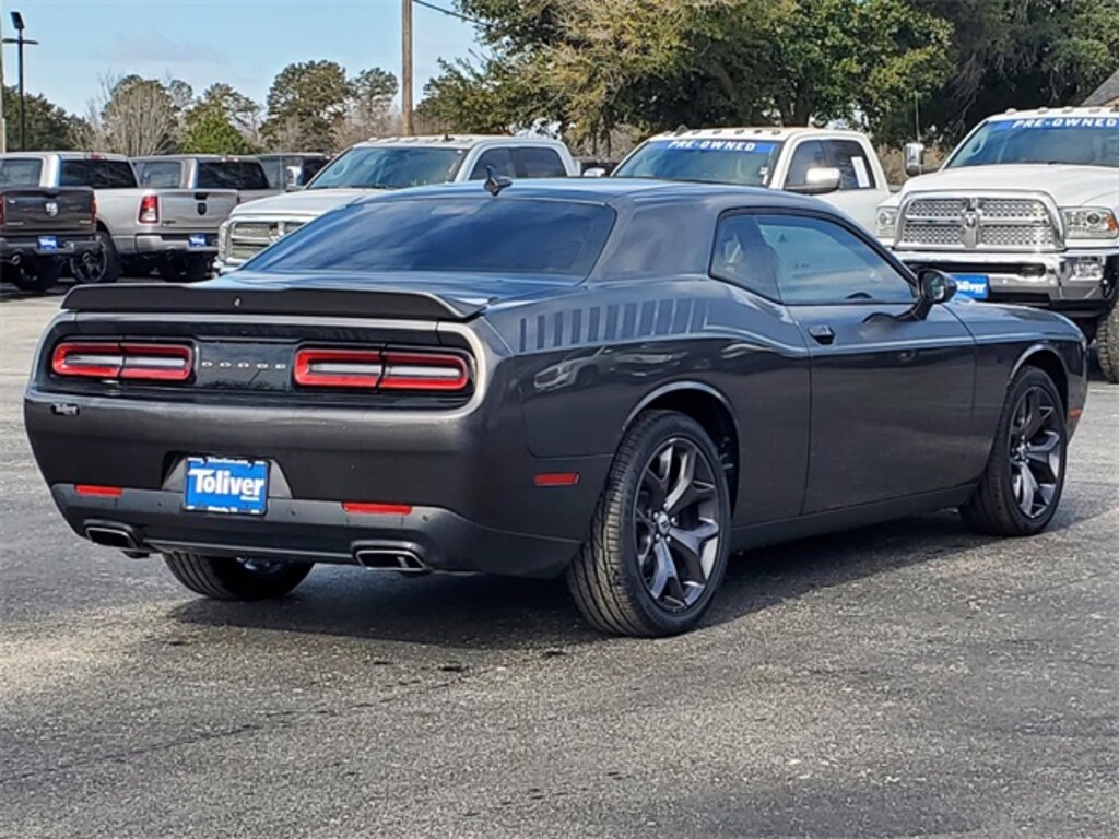 Used 2018 Dodge Challenger For Sale at Toliver Ford of Mineola VIN
