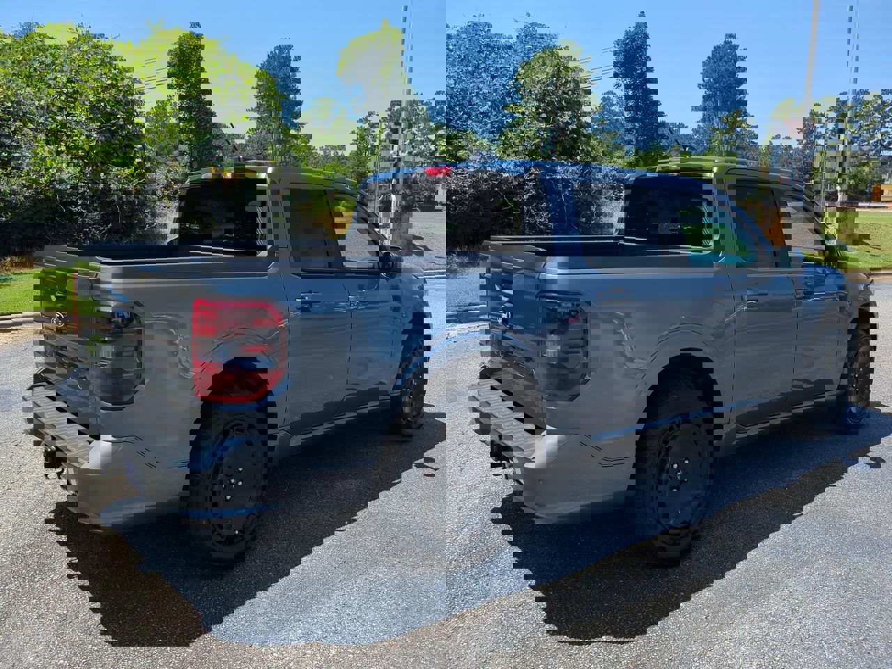 2025 Ford Maverick photo 4