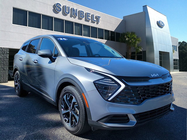 2024 Kia Sportage EX's photo