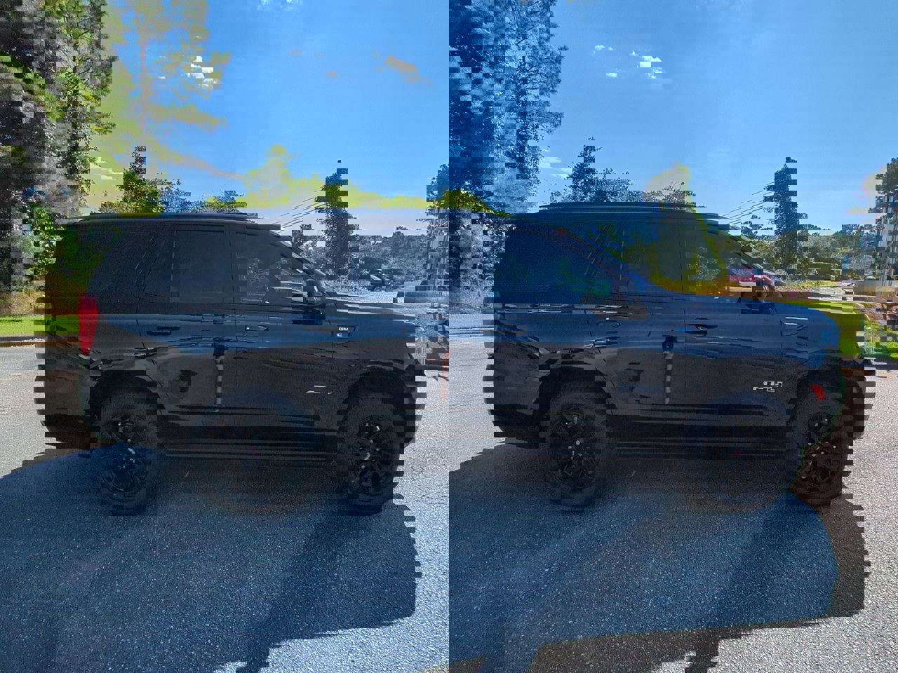 2021 Gmc Yukon AT4 photo 3